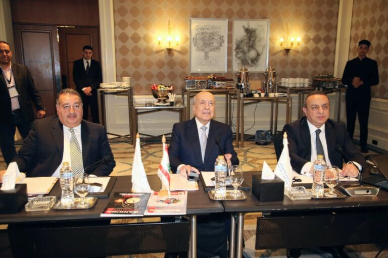 الاتحاد-الدولي-للمصرفيين-العرب-يجدد-الثقة-في-رئيسه-جوزيف-طربيه-ونائب-الرئيس-لشؤون-العالم-العربي-عماد-بوخمسين