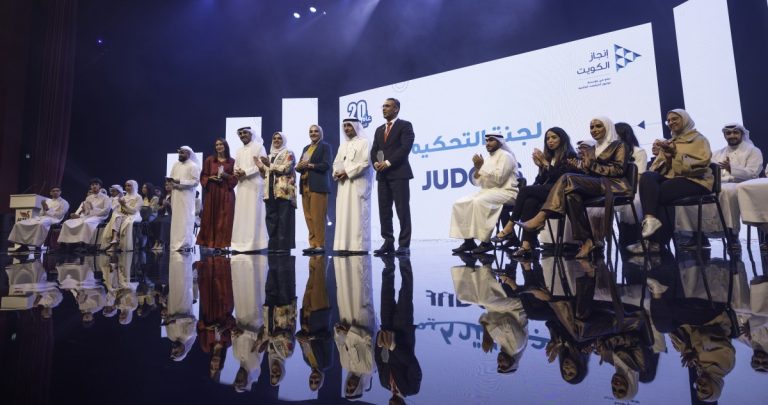 'علي-عبدالوهاب'-تشارك-في-'برنامج-الشركة'-بتنظيم-'إنجاز'