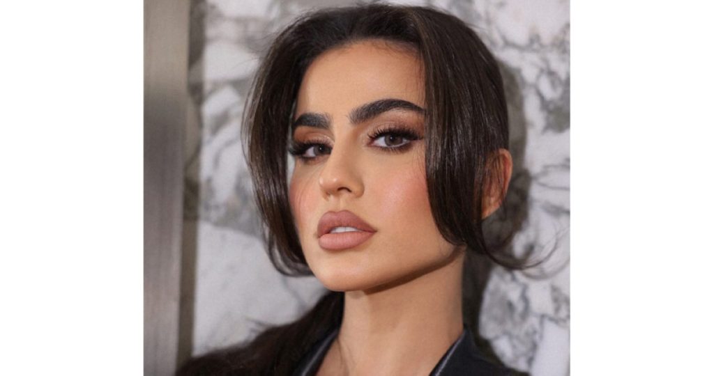 يومي-في-ليلة-عرسها…-'محتشمة'