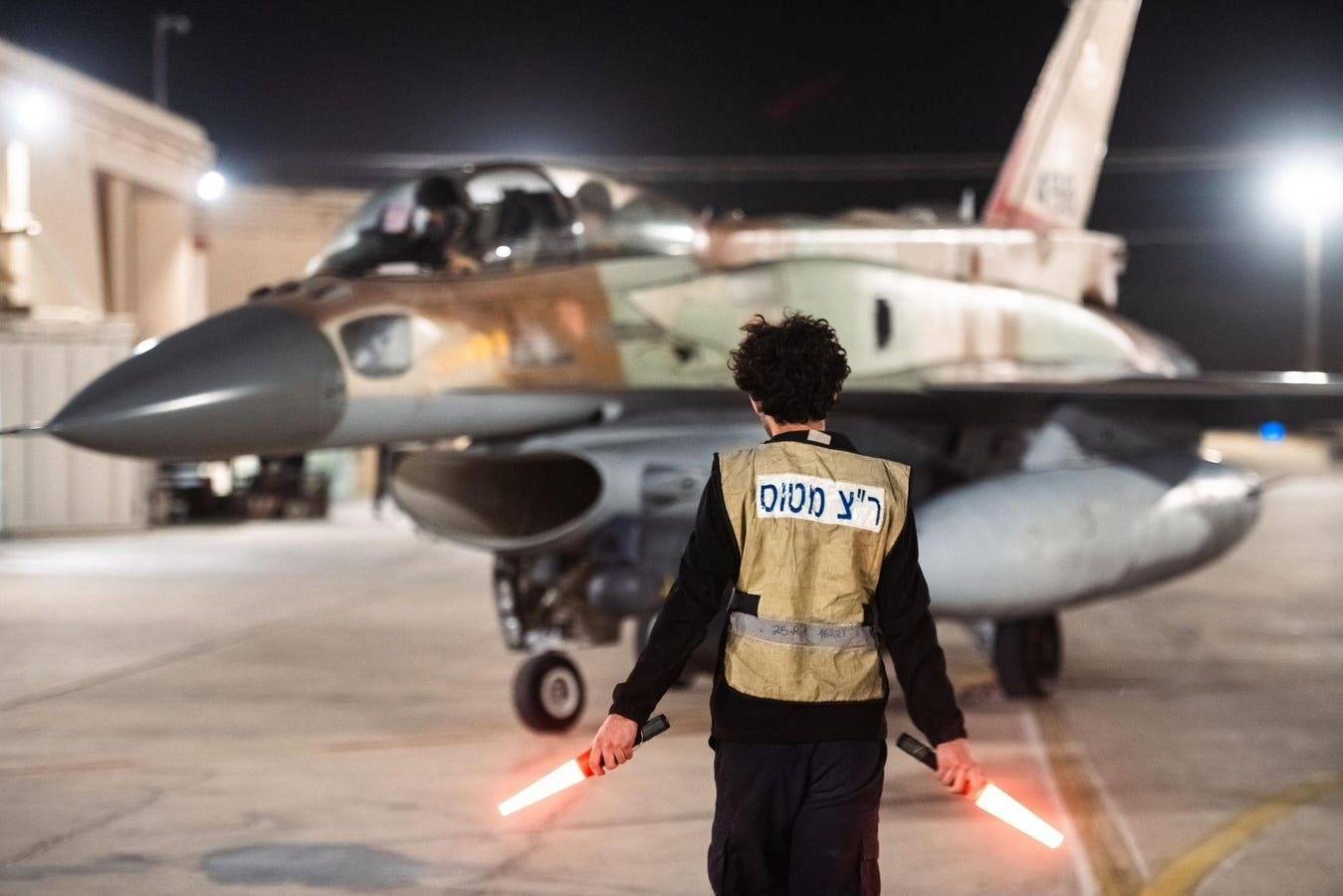 «سي-إن-إن»:-حصلنا-على-معلومات-استخباراتية-تشير-إلى-أن-إسرائيل-تستعد-لضرب-منشآت-نووية-إيرانية