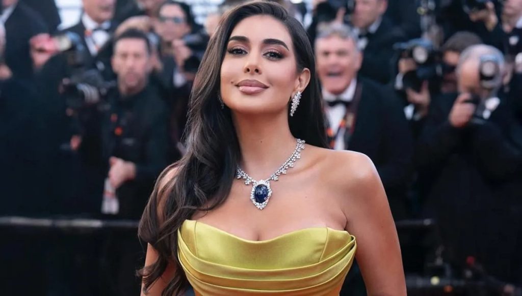 تتوريال-مكياج-ياسمين-صبري-في-مهرجان-كان-2025-بين-يديك!