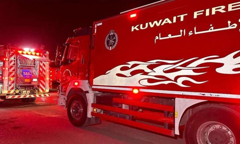 الإطفاء:-وفاة-شخص-في-حادث-تصادم-بين-مركبتين-على-طريق-الدائري-السادس
