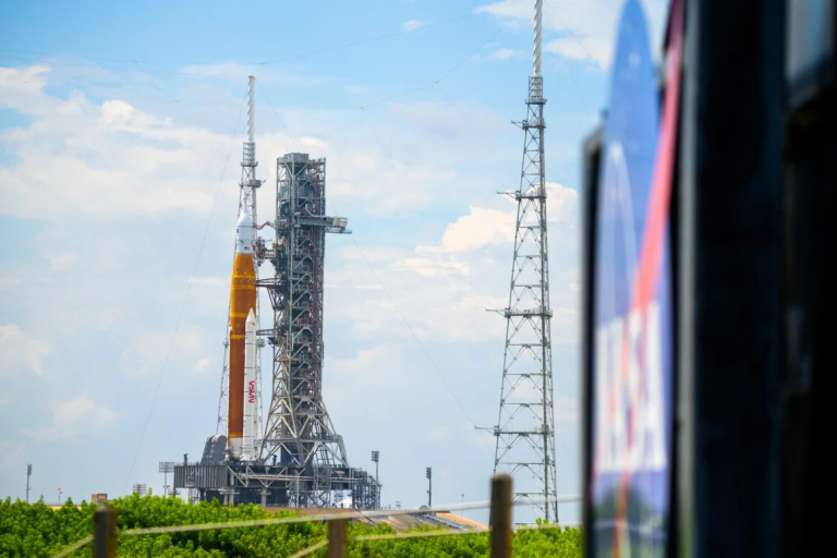 تستعد-«spacex»-لإطلاق-الرحلة-التجريبية-لمركبة-«starship»-بعد-انفجاريين-سابقين