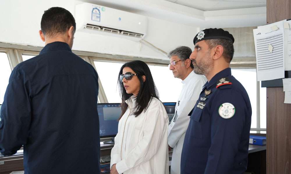 وزيرة-الأشغال-تتفقد-ميناء-الشعيبة-خلال-زيارة-ميدانية-مفاجئة