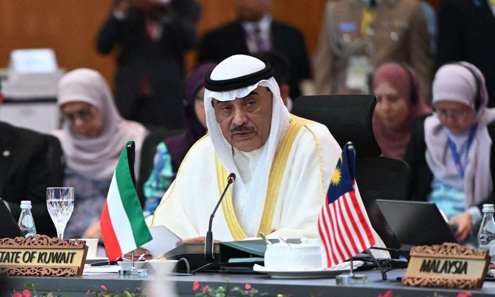 ممثل-سمو-أمير-البلاد-سمو-ولي-العهد-يلقي-الكلمة-الافتتاحية-للقمة-الثلاثية-بين-مجلس-التعاون-ورابطة-آسيان-مع-الصين-بكوالالمبور