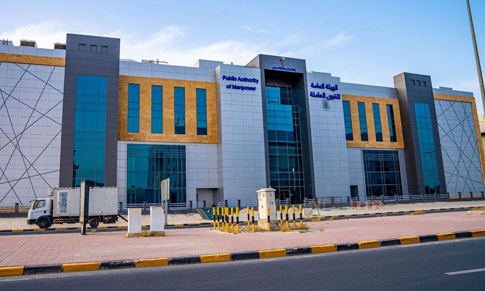 القوى-العاملة:-بدء-حظر-العمل-بالأماكن-المكشوفة-من-11-صباحا-إلى-4-مساء-من-يوم-غد-وحتى-نهاية-اغسطس