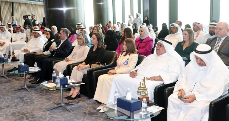 'الوطني'-يرعى-حفل-'kald'-للطالب-المثابر-2024-2025