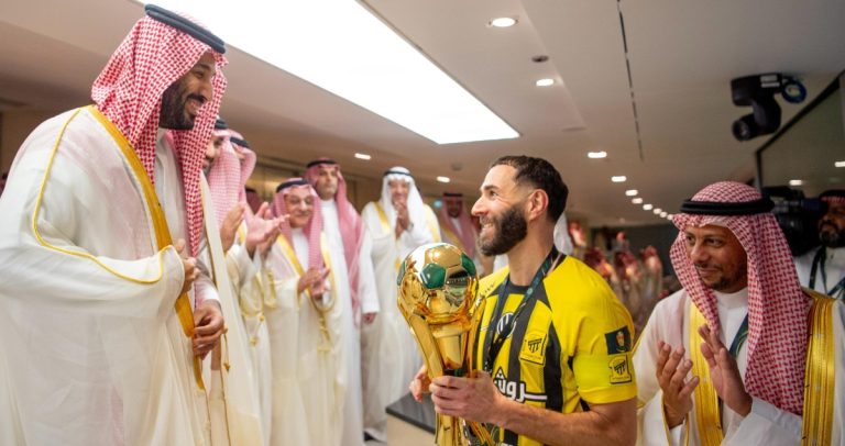 اتحاد-جدة-بطل-'الثنائية'-السعودية