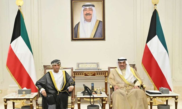 سمو-ولي-العهد-يستقبل-ممثل-الأمين-العام-للأمم-المتحدة-في-العراق