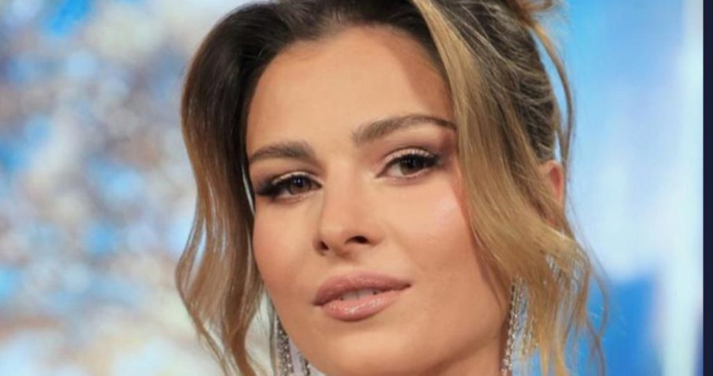 سوسن-آرشيد-تعتذر-لأمل-عرفة:-'ما-انتبهت'!