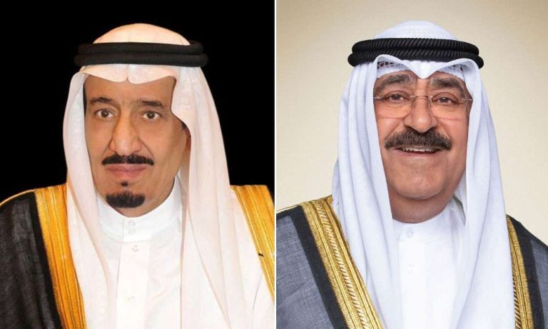 سمو-أمير-البلاد-يبعث-ببرقية-تهنئة-إلى-خادم-الحرمين-الشريفين-بنجاح-موسم-الحج