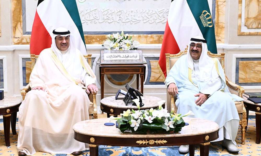 سمو-أمير-البلاد-يستقبل-سمو-ولي-العهد-وسمو-رئيس-مجلس-الوزراء