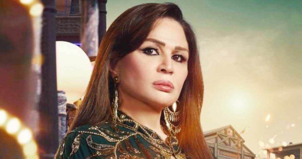 إلهام-شاهين-عالقة-في-العراق-بسبب-الحرب