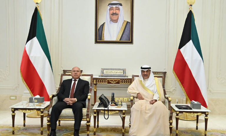 سمو-ولي-العهد-يستقبل-نائب-رئيس-مجلس-الوزراء-للتنمية-الصناعية-وزير-النقل-والصناعة-المصري