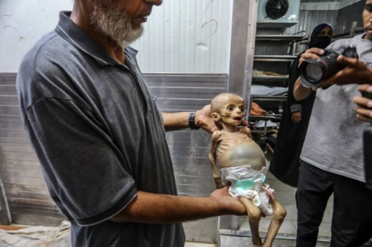 بالقصف-والتجويع…-«يونيسف»:-28-طفلاً-يُقتلون-في-غزة-يومياً