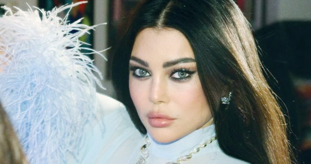 هيفاء-وهبي-مع-رجل-غريب-'سوتها'-وتزوجت…-'ولاد-المحظوظة'