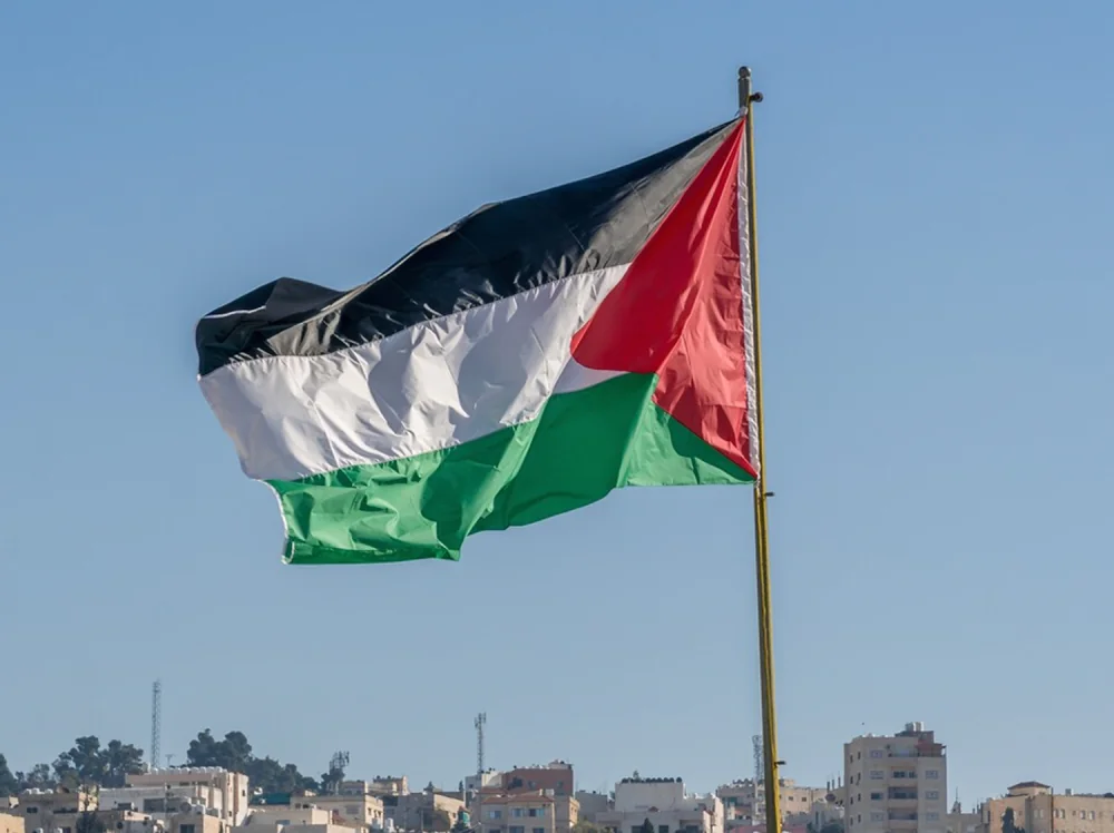 أميركا-ترفض-منح-مسؤولين-فلسطينيين-تأشيرات-ورئاسة-السلطة-تطالبها-بالتراجع