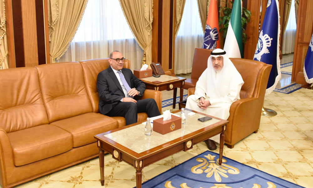 النائب-الأول-لرئيس-مجلس-الوزراء-ووزير-الداخلية-يستقبل-السفير-العراقي-بمناسبة-قرب-انتهاء-مهام-عمله