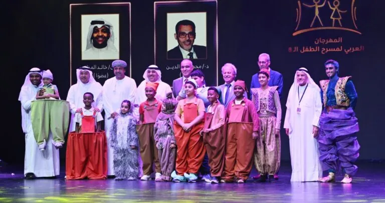 المهرجان-العربي-لمسرح-الطفل-يكتب-رسالة-للعالم…-'stop'-لوقف-الشر