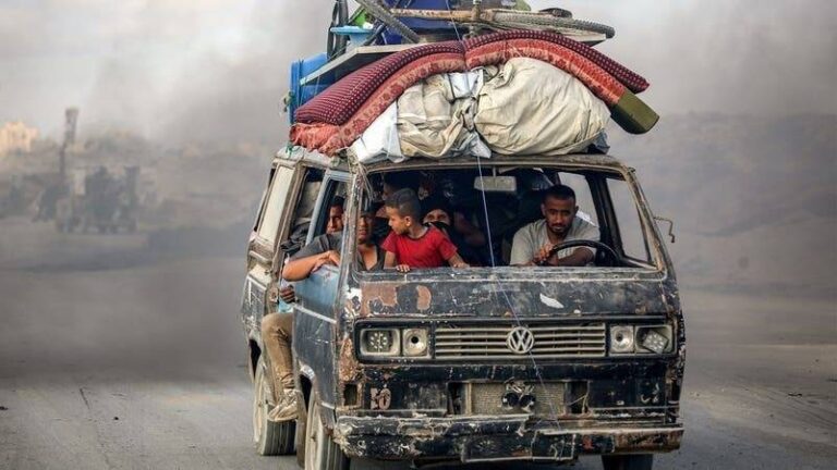 خطة-إسرائيل-لاحتلال-غزة-تنذر-بتهجير-مليون-فلسطيني