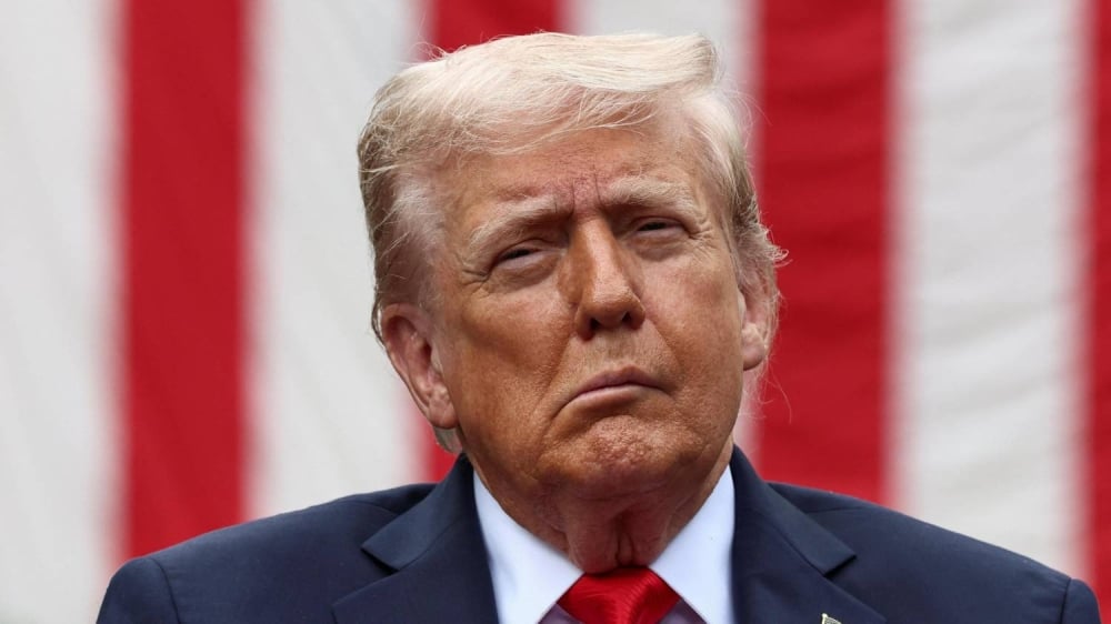 علامات-مقلقة-على-وجه-ترامب-وجسده.-هل-الأزمة-الصحية-أخطر-مما-يُقال؟