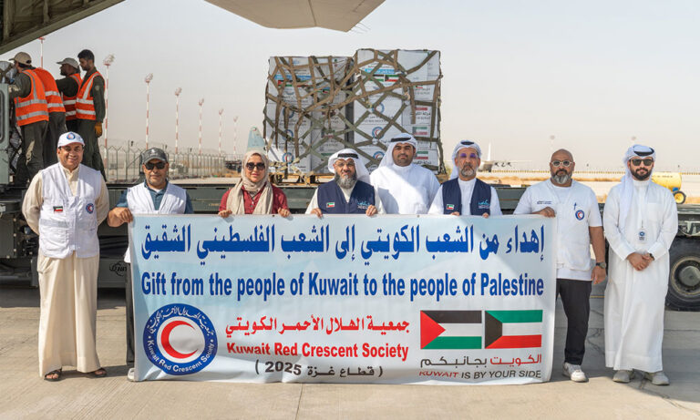 إقلاع-الطائرة-الـ12-من-الجسر-الجوي-الكويتي-الثاني-على-متنها-10-أطنان-من-المساعدات-لإغاثة-غزة