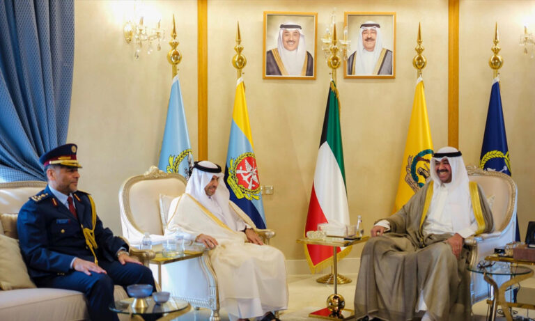 وزير-الدفاع-يتلقى-دعوة-لحضور-معرض-ومؤتمر-الدوحة-الدولي-للدفاع-البحري-“ديمدكس-2026”