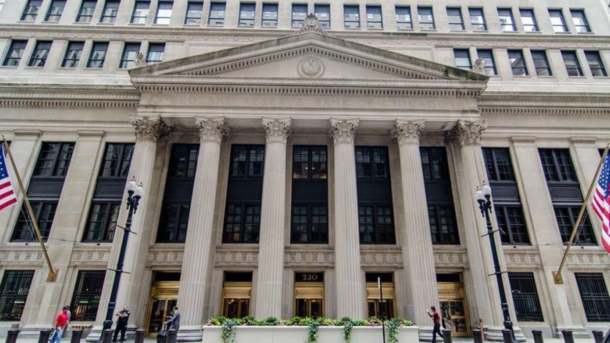 “الفيدرالي-الأميركي”-يخفض-الفائدة-25-نقطة