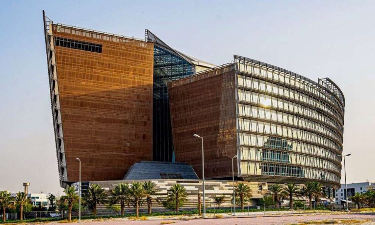 وزارة-التربية-تعلن-عن-اطلاق-خدمة-الصندوق-الخيري-الإلكتروني