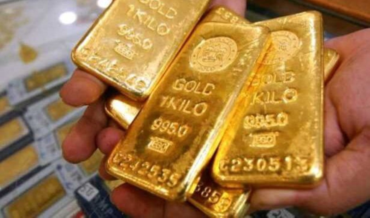 رسمياً…-منع-التعاملات-النقدية-في-مجالات-تجارة-الذهب-والأحجار-الكريمة-والمعادن-الثمينة