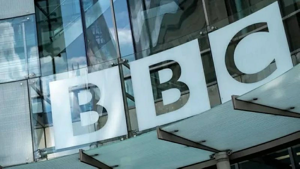 ترامب-يهدد-«bbc»-بمليار-دولار