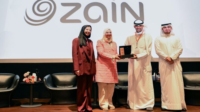 'زين'-رعت-مؤتمر'صوتك-مرآة-إنسانيتك'-للتصدّي-للعنف-ضد-المرأة