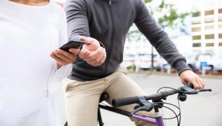 سرقات-غريبة-في-لندن:-اللصوص-يعيدون-الهواتف.-إن-كانت-«أندرويد»