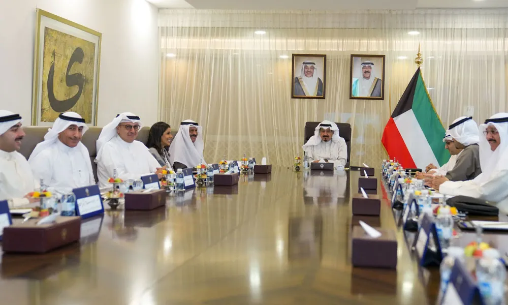 سمو-رئيس-مجلس-الوزراء-يترأس-الاجتماع-الـ36-للجنة-الوزارية-لمتابعة-المشاريع-التنموية-الكبرى-في-البلاد