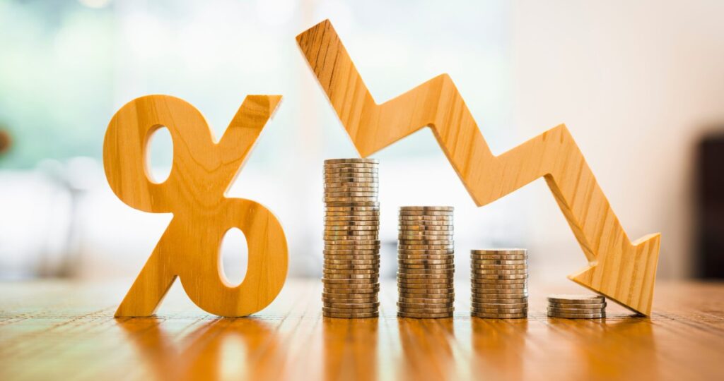 'الوطني':-تباين-المؤشرات-الاقتصادية-يرجح-إمكانية-خفض'الفيدرالي'-الأميركي-للفائدة