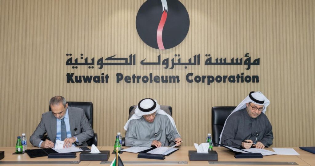 'البترول'-و'الكهرباء'-و'نفط-الكويت'-توقع-مذكرة-تعاون-لتنفيذ-محطة-الرتقة-لتوليد-الطاقة
