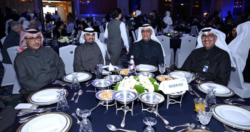 'الوطني'-يكرّم-موظفيه-المتميزين-في-2025-بحفل-النخبة-السنوي