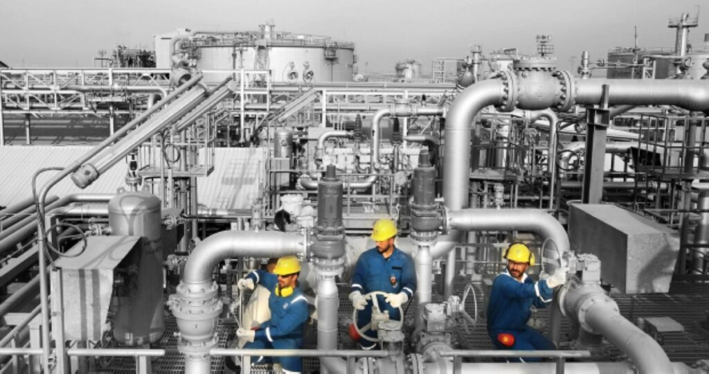 5-أسباب-لدعوة-الشركات-العالمية-للتنقيب-عن-النفط-الصخري