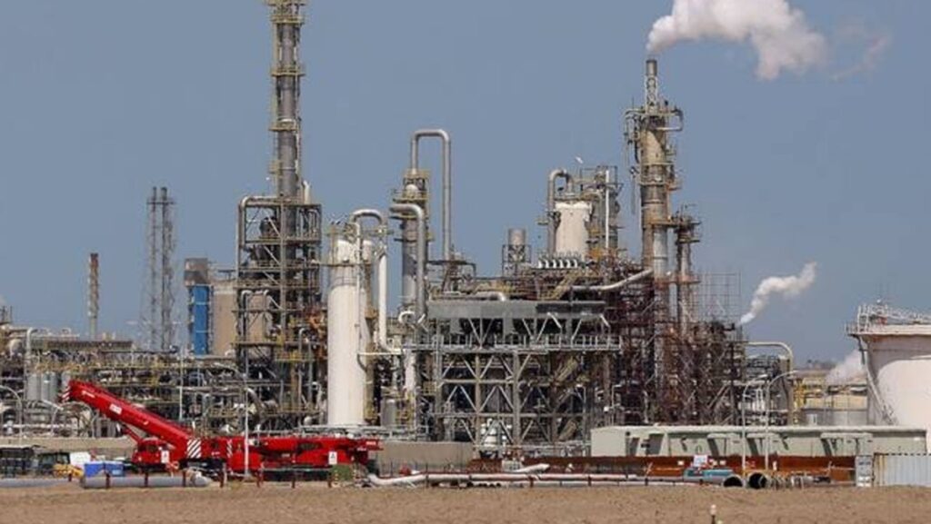 تراجع-إنتاجه-إلى-1.7-مليون-برميل-يومياً…-'برقان'-شاهد-على-معاناة-الغزو