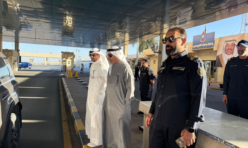 رئيس-“الجمارك”-يتفقد-منفذ-النويصيب-خلال-فترة-الأعياد-الوطنية