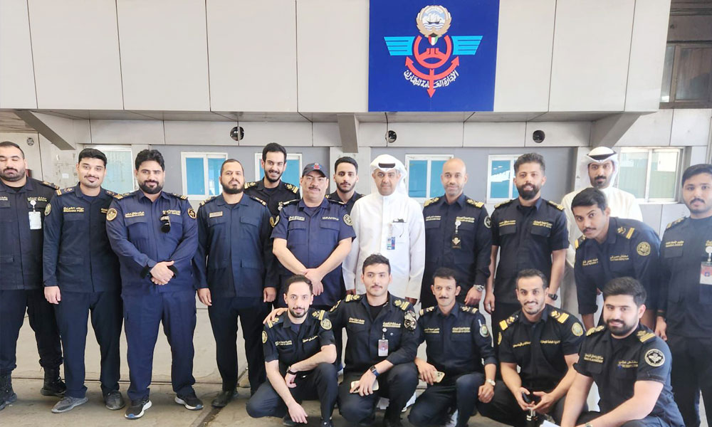 نائب-رئيس-الجمارك-يتفقد-ميناء-الشويخ-ومركز-تفتيش-الحاويات-ويؤكد-سير-الإجراءات-وفق-خطة-الطوارئ-بكفاءة