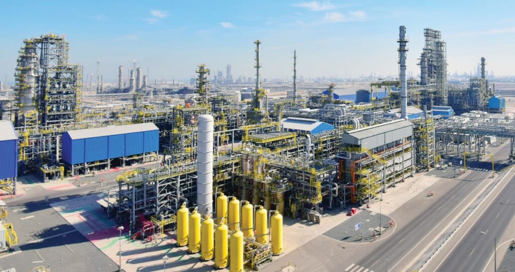 نفطيان:-إعادة-تصميم-منظومة-نقل-الطاقة-عالمياً