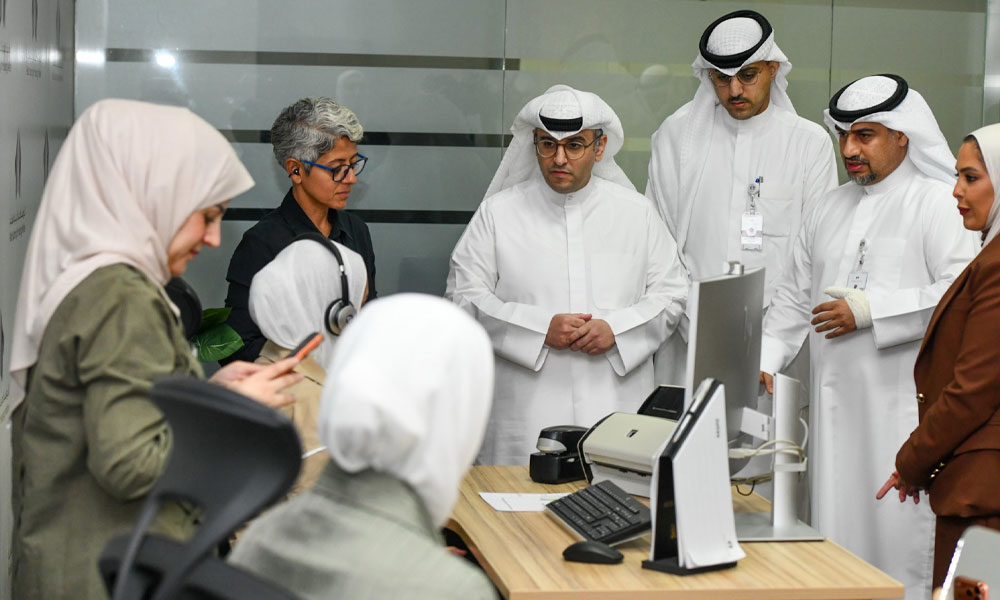 وزير-الإسكان-يدشن-المرحلة-الثانية-من-خدمة-الاتصال-المرئي-لمستفيدي-الرعاية-السكنية-عبر-“سهل”