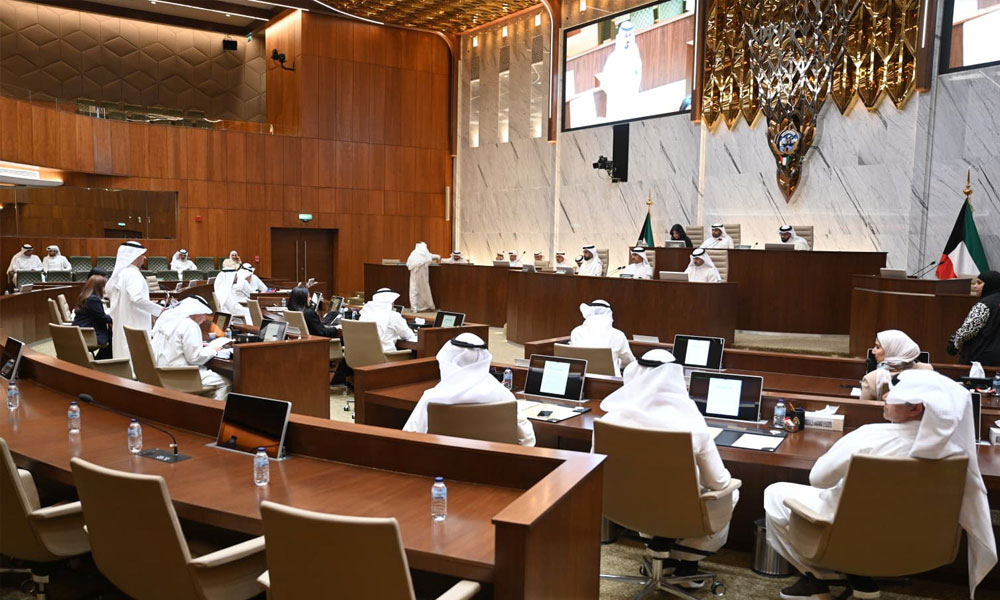 “البلدي”-يوافق-على-تعديل-قراره-الخاص-بتخصيص-موقع-سباق-السيارات-والدراجات-بمنطقة-عريفجان