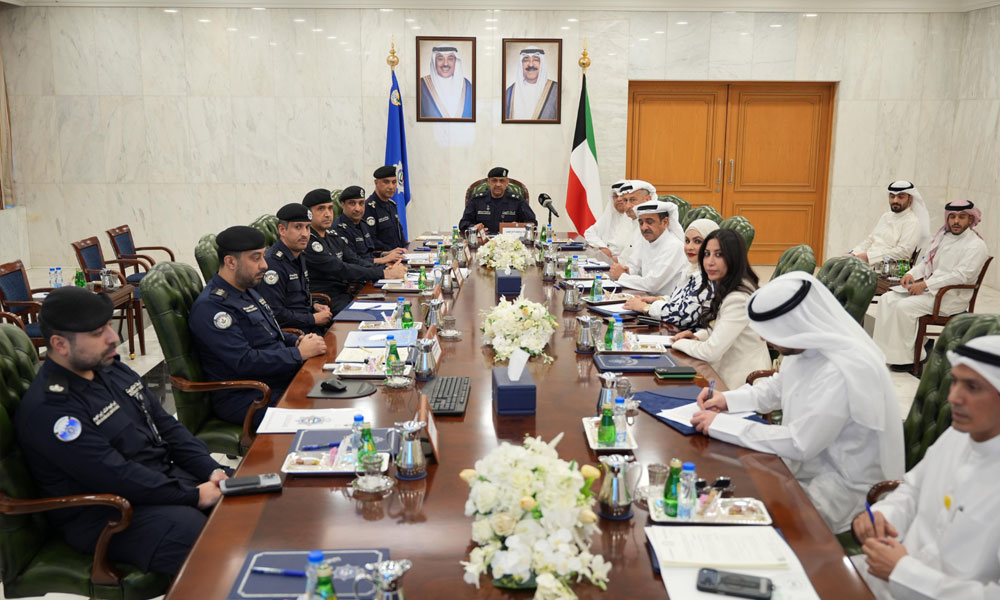 وكيل-وزارة-الداخلية-يبحث-مع-رئيس-وأعضاء-اتحاد-وكلاء-السيارات-تطوير-الربط-الإلكتروني-المباشر-للمعاملات-المرورية