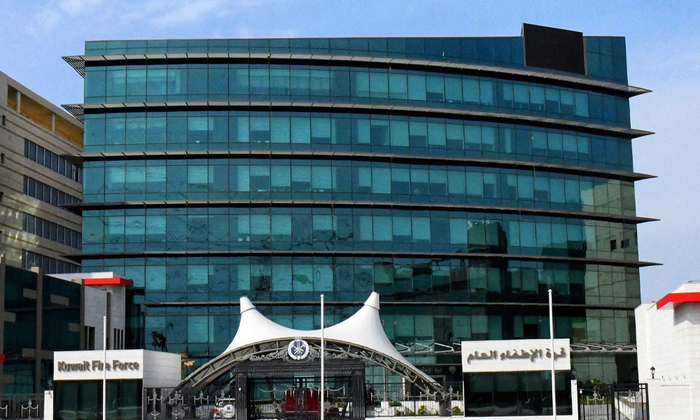 الإطفاء:-السيطرة-على-حريق-في-بر-الوفرة-من-دون-وقوع-إصابات