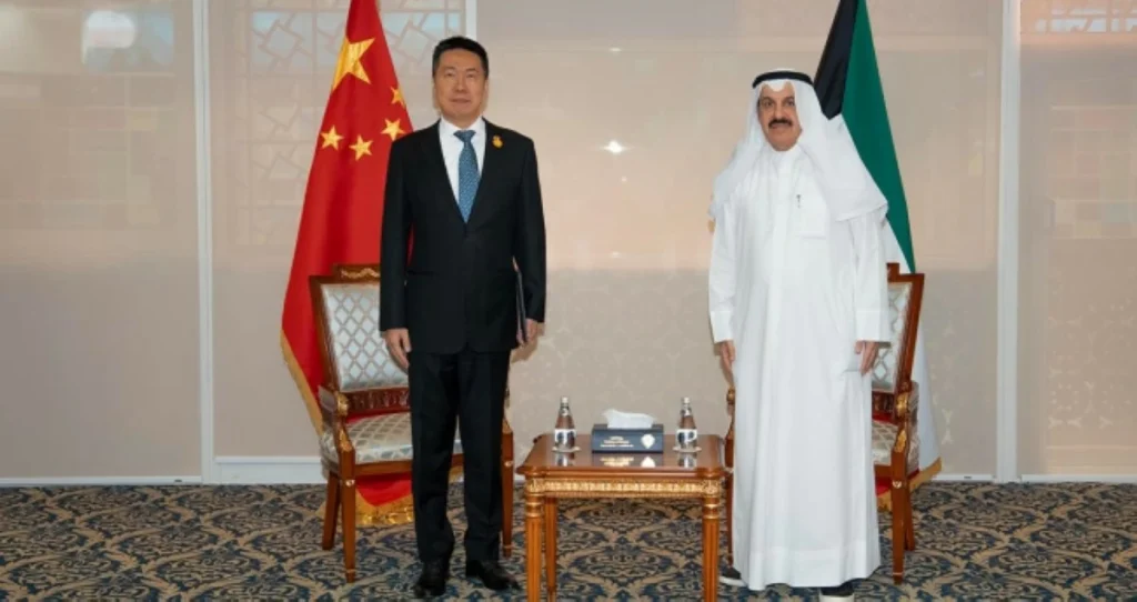 وزير-المالية-يبحث-مع-السفير-الصيني-سبل-تعزيز-التعاون-في-المجالات-الاقتصادية-والتجارية-والاستثمارية